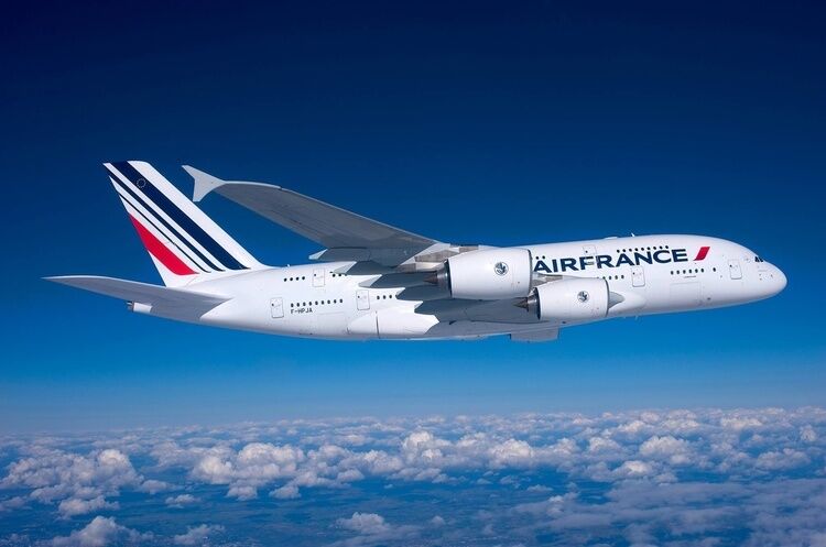 Самолет Air France не пустили в небо над Россией: разгорается скандал