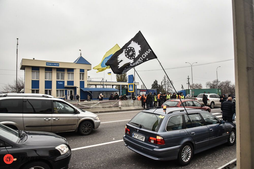 ''Евробляхеры'' перекрыли дороги Украины: карта, видео и фото