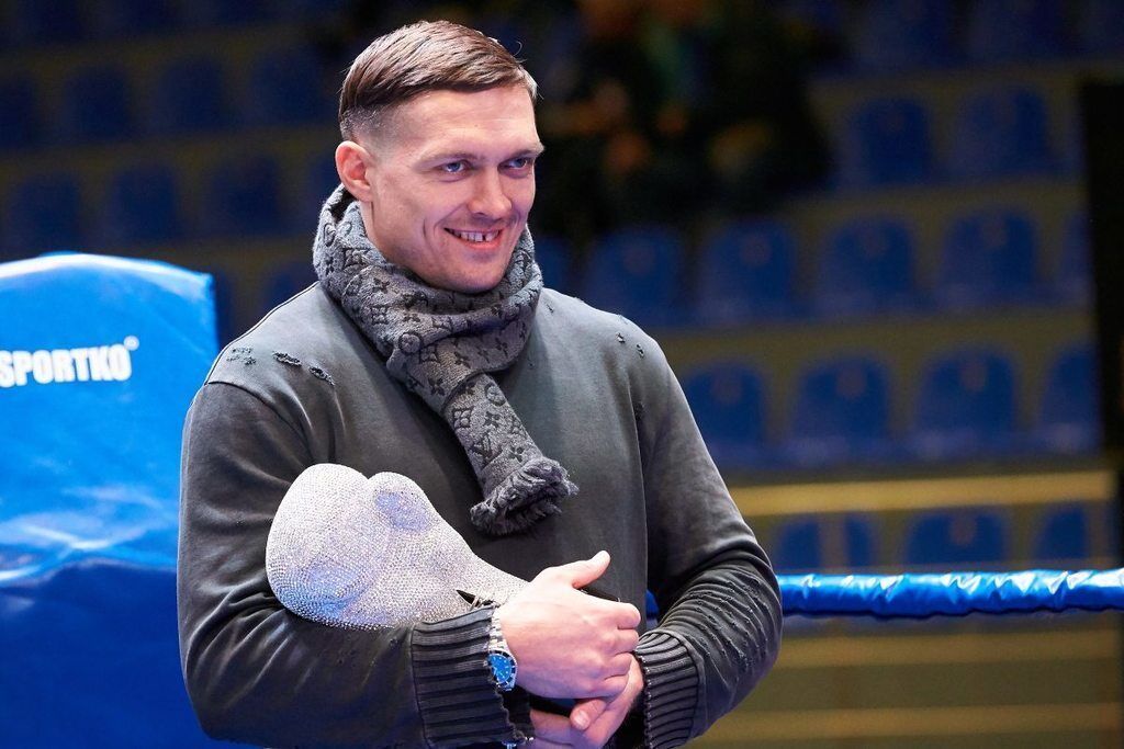 Усик здійснив несподіваний вчинок на чемпіонаті України