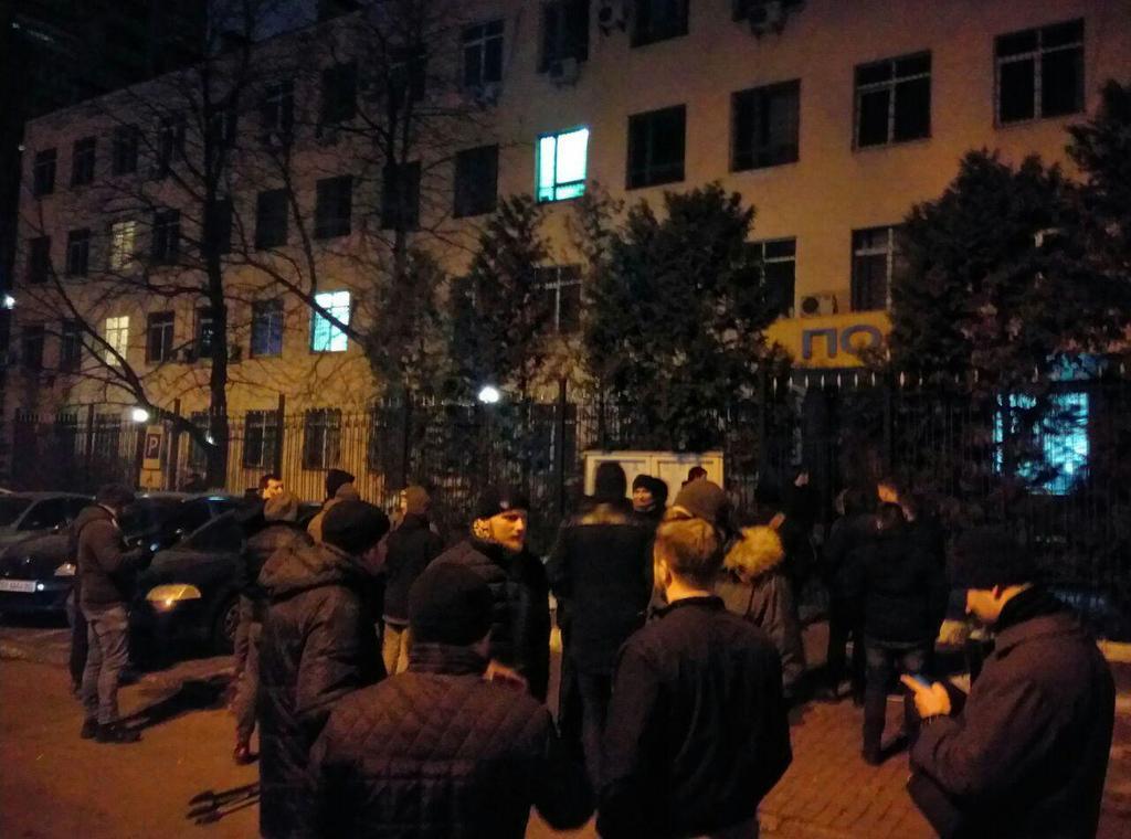 У Києві розгорівся скандал через фастфуд у Будинку профспілок