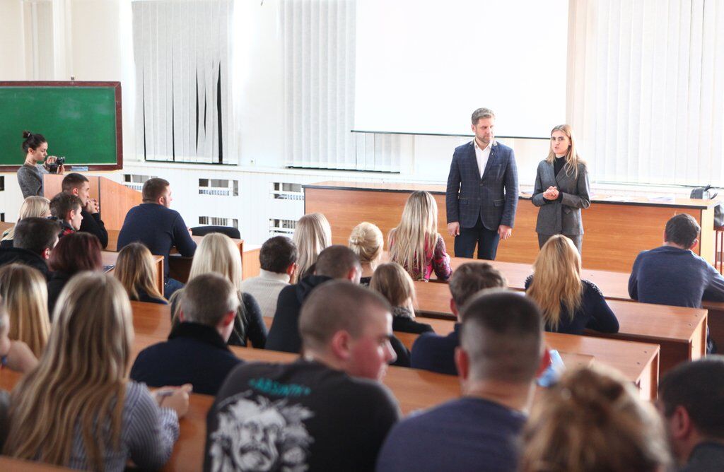 Молоді аграрії України змагаються за поїздку на престижний форум у Париж