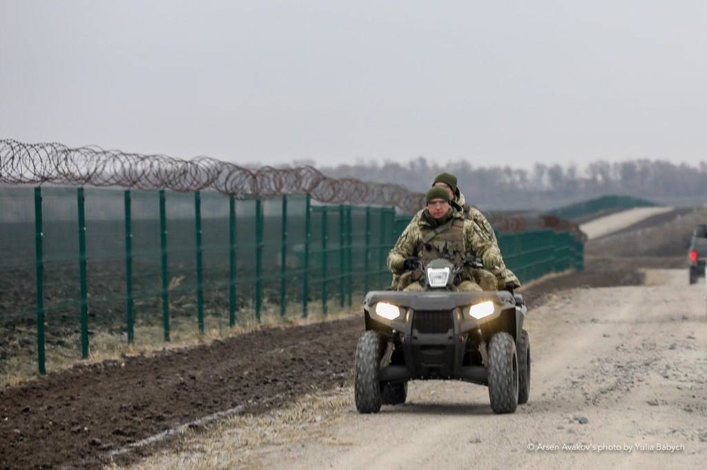''Половина работ завершена'': Аваков похвастался успехами на российской границе