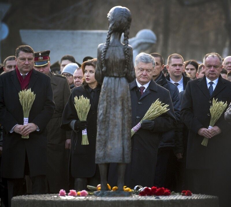 ''Ненавидят и боятся Украину'': Порошенко назвал Россию ответственной за Голодомор