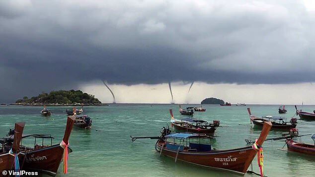 Бурхливі смерчі в Таїланді шокували туристів: страхітливі фото і відео