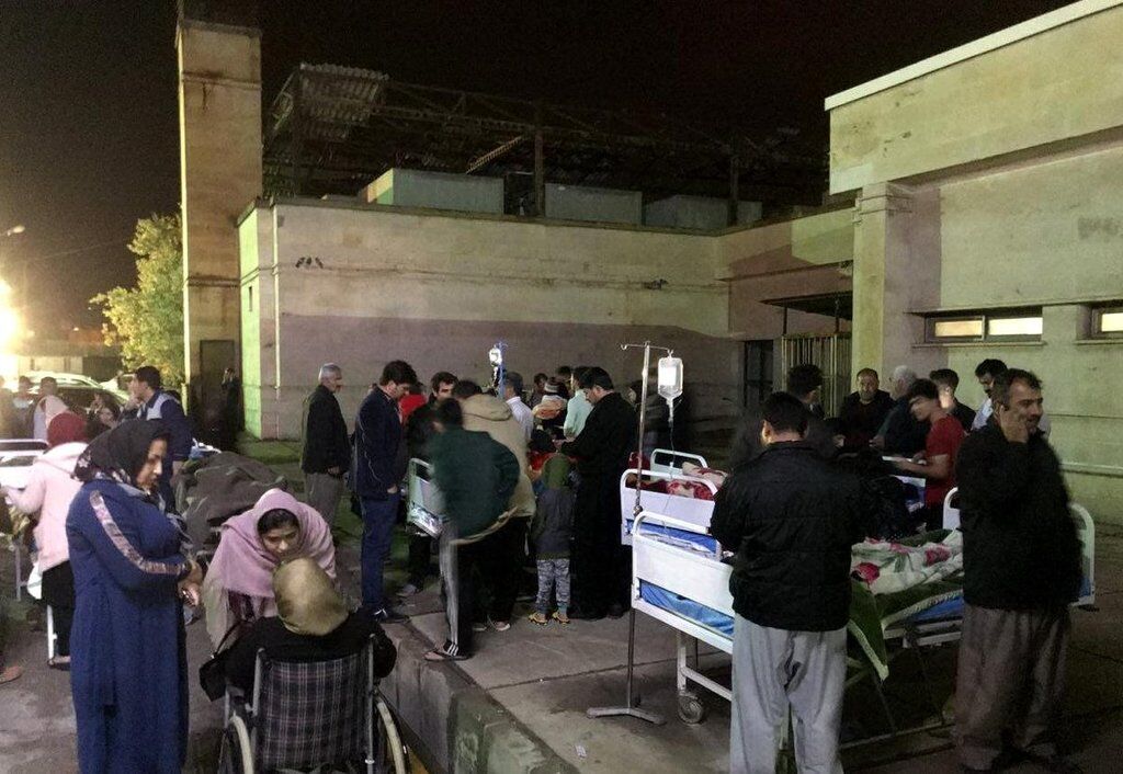 На границе Ирана и Ирака произошло мощное землетрясение: более 500 пострадавших 