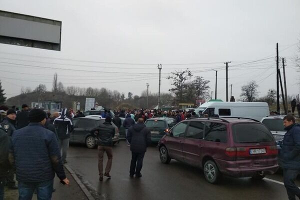 У МВС розповіли, як покарають ''євробляхерів'' за блокаду кордону України