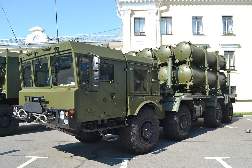 Россия стянула опасное оружие в Керчь: опубликовано видео