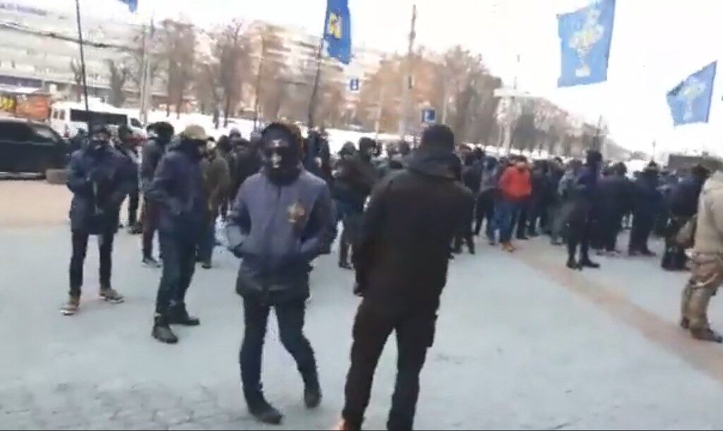 У Києві націоналісти блокували ТРЦ друга Путіна