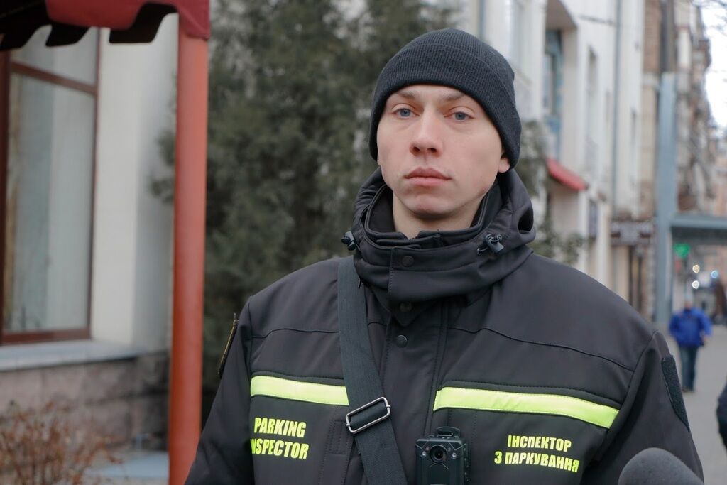 У Дніпрі Інспекція контролю паркування почала роз'яснювальну роботу з водіями