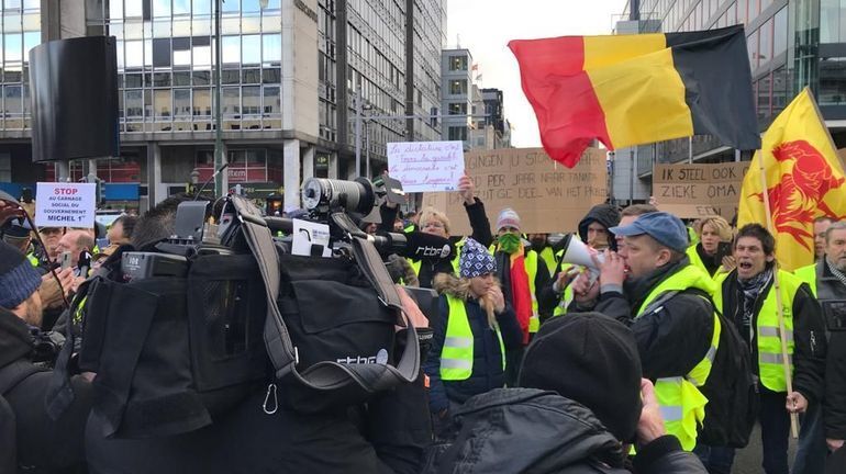 У Бельгії спалахнули масові протести ''жовтих жилетів'': що відбувається