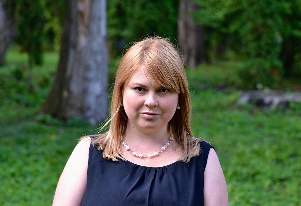 Умерла облитая кислотой активистка Екатерина Гандзюк: все подробности