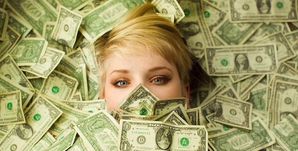 Как правильно обращаться с деньгами: пять советов