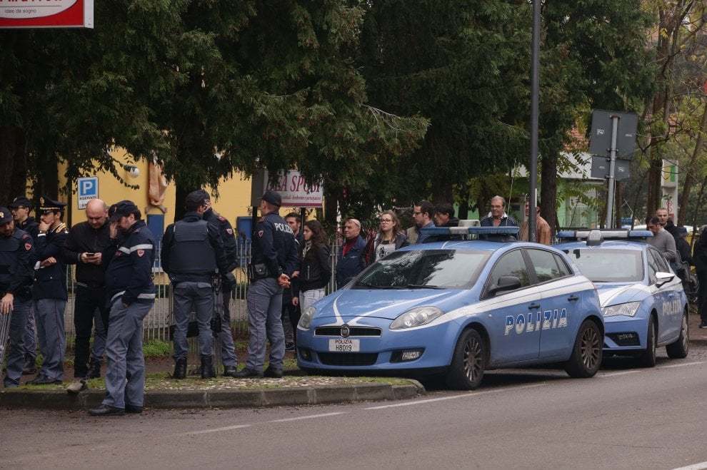 Захоплення заручників в Італії ватажком ОЗУ: всі подробиці