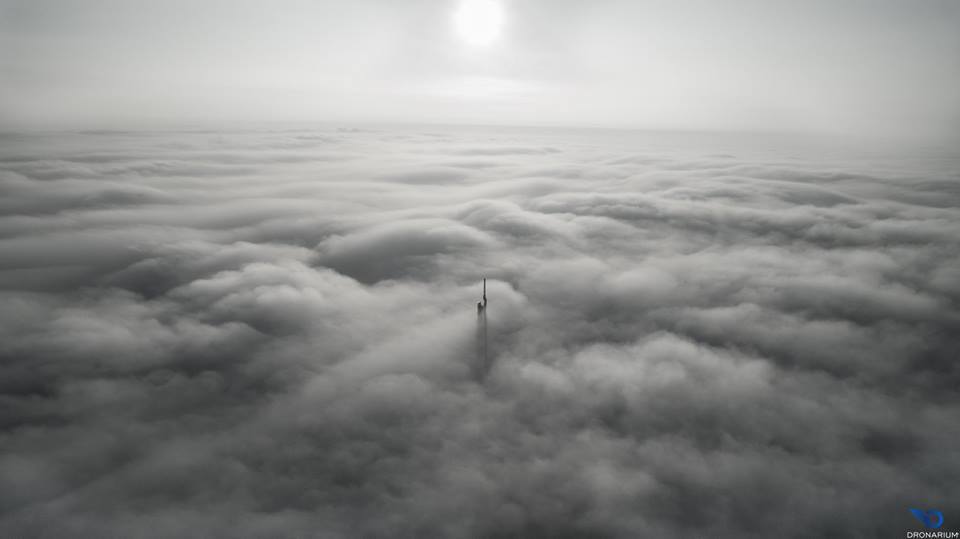 ''Батьківщина-мати'' потонула в щільному тумані: опубліковано чарівні знімки