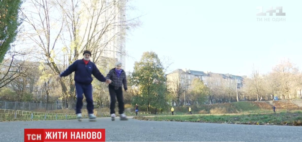 Бежали из Донбасса и изучили украинский: СМИ рассказали необычную историю о паре "60+"