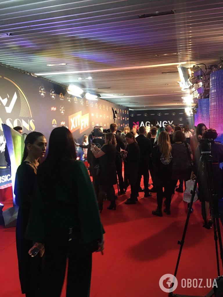 ''Моряки, повертайтеся живими!'' Як в Києві пройшла церемонія ''M1 Music Awards''