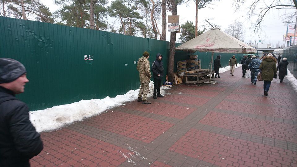 В Киеве призывников подстерегают у метро