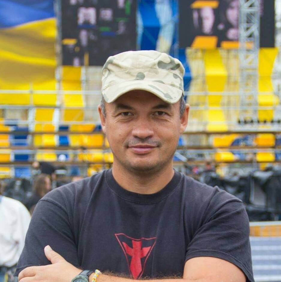 Усику пригрозили проломить голову в "боях" за Киево-Печерскую лавру Усику пригрозили проломить голову в "боях" за Киево-Печерскую лавру