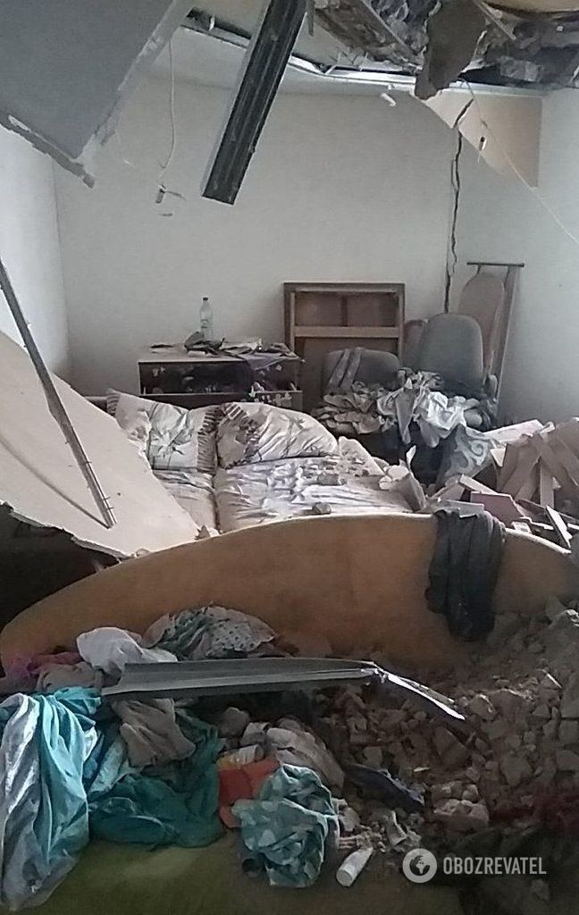 Фото из квартиры на втором этаже. Взрыв произошел на 4-ом