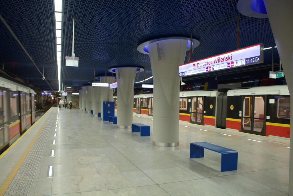 Станция "Двожец Виленьський"