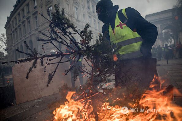 Протесты "желтых жилетов" во Франции