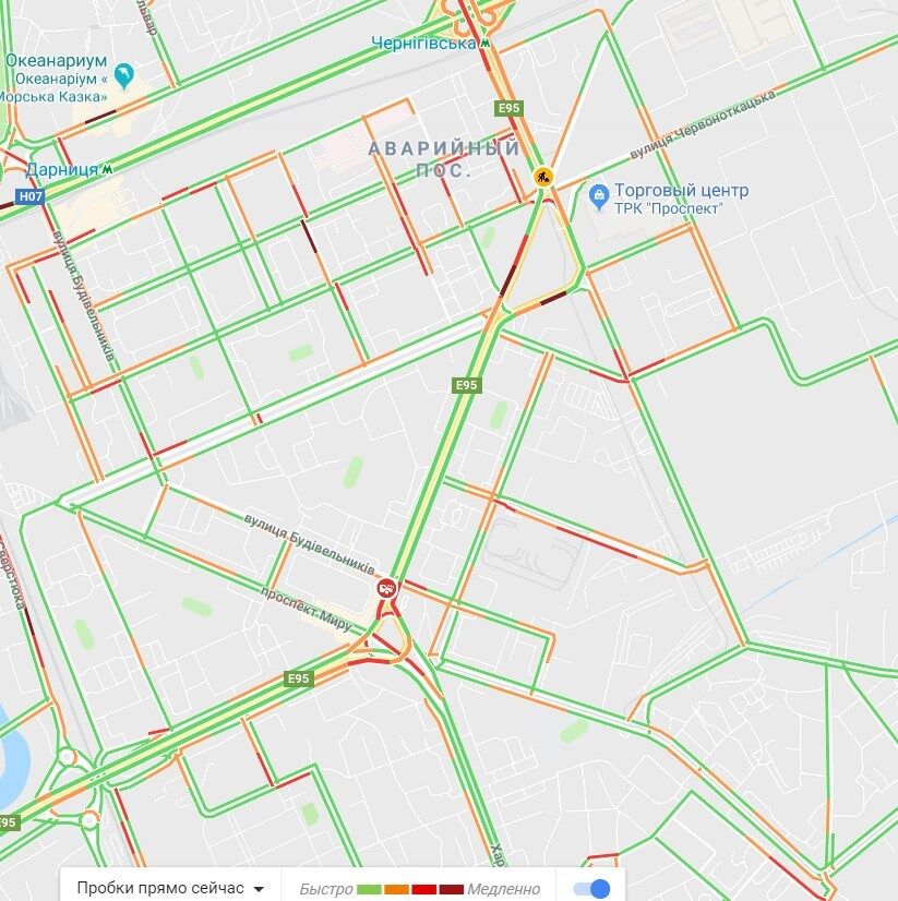 Київ скували величезні  затори: карта "червоних" вулиць і ДТП