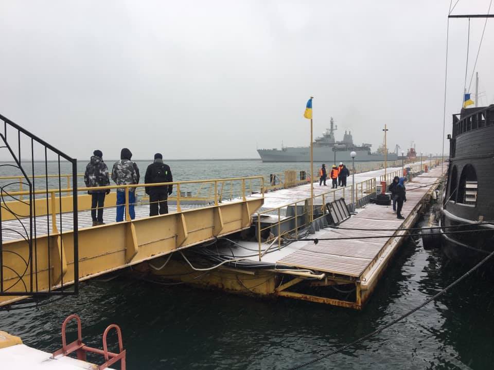 Корабль НАТО в порту Одессы