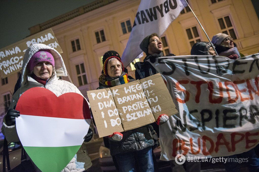 Президент Венгрии подписал ''рабский закон'' вопреки протестам: что теперь будет