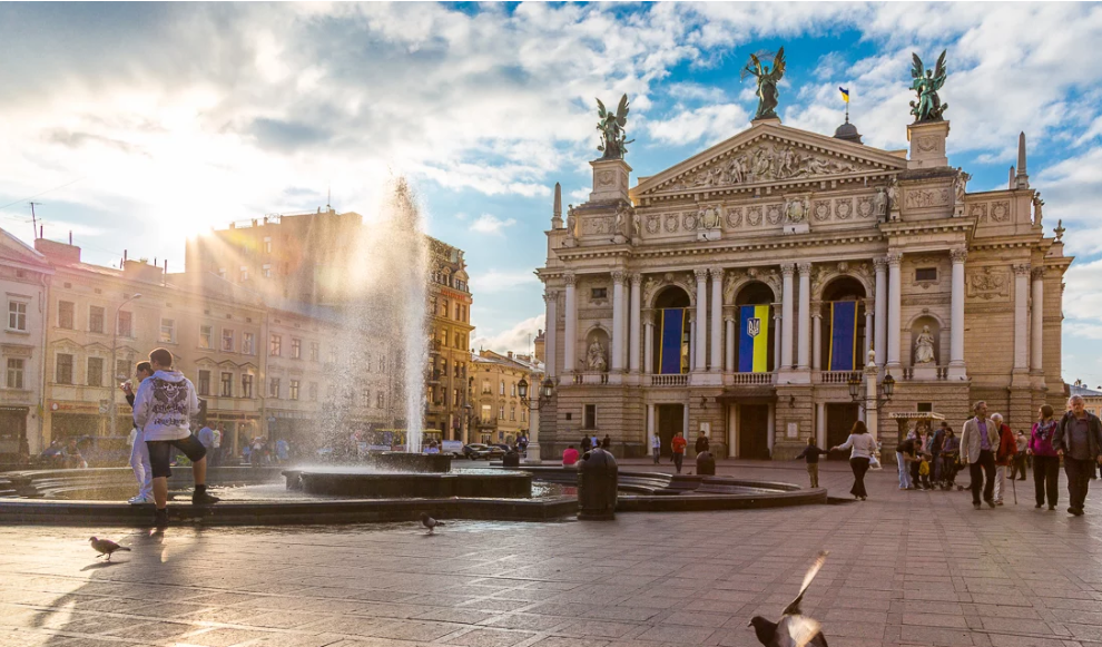 Forbes заніс Україну до списку найдешевших напрямків для подорожей у 2019 році