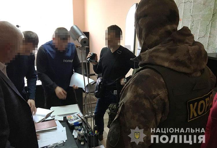 На Прикарпатті затримали чиновника за розкрадання газу