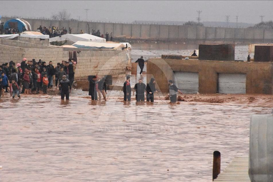 Большой потоп в Сирии: затопило 25 тысяч беженцев, фото стихии