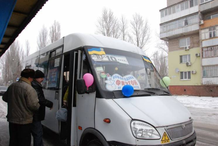 В Бердянске будут ездить праздничные бесплатные автобусы