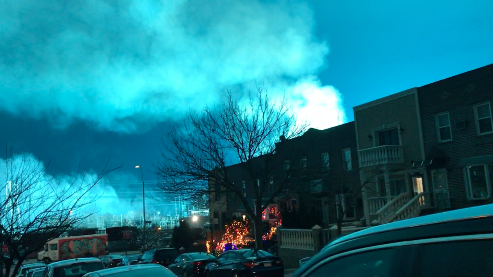 Ярко-голубое сияние: американцы заметили в небе необычное явление