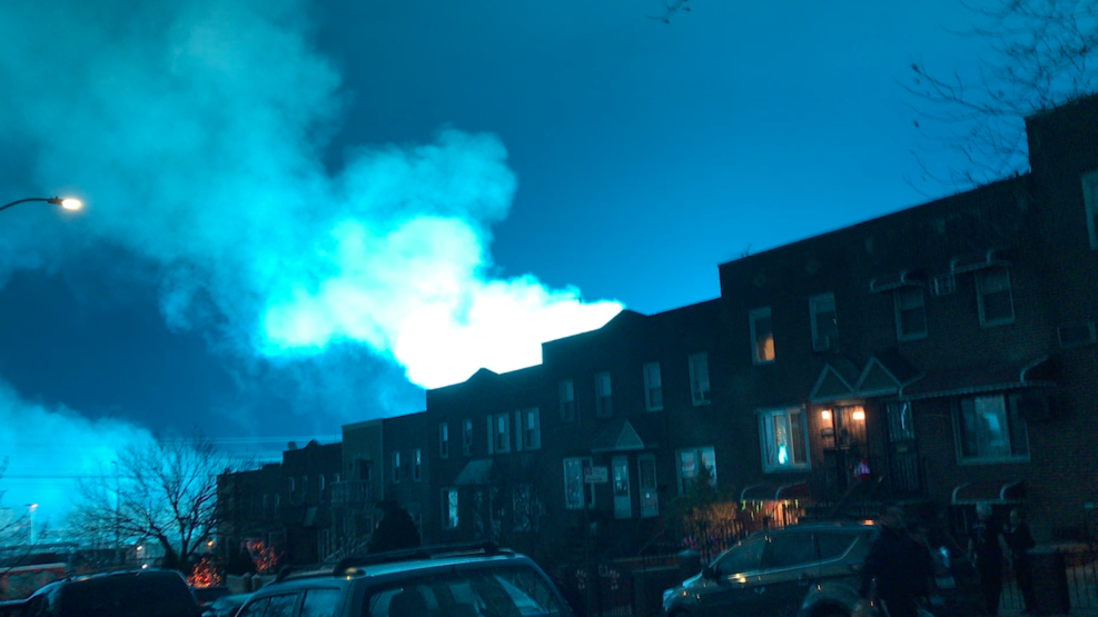 Ярко-голубое сияние: американцы заметили в небе необычное явление