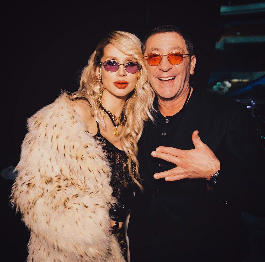 Попит на скандалістів: стало відомо, скільки зароблять у новорічну ніч російські зірки