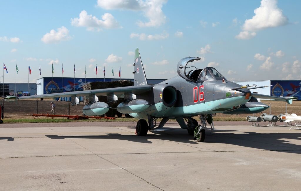 Су-25