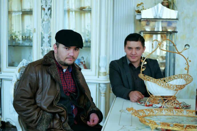 Московские доллары и тоска по Януковичу: как живут ромы-миллионеры на Закарпатье