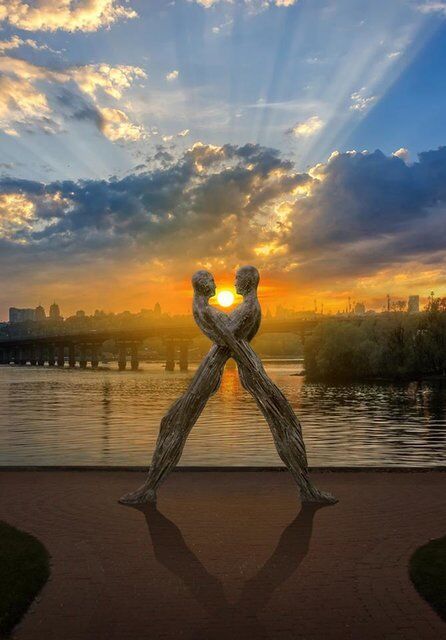 В Киеве появится необычная скульптура: как она будет выглядеть