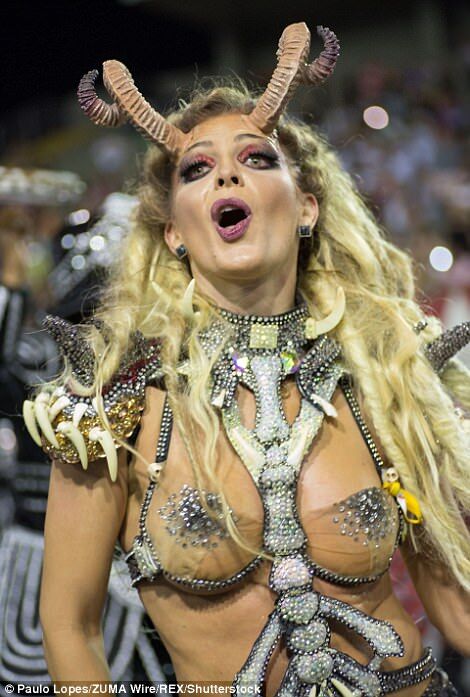 В Рио-де-Жанейро начался знаменитый карнавал: яркие фото