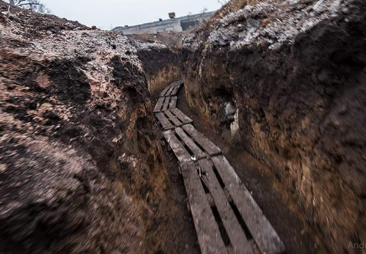 Бійці АТО "модернізували" окопи: з'явилися фото