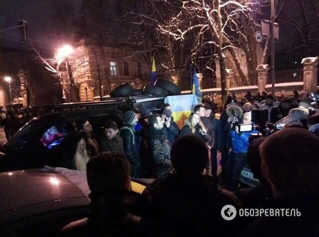 "До побачення, Міша!", або Чим закінчиться видворення Саакашвілі