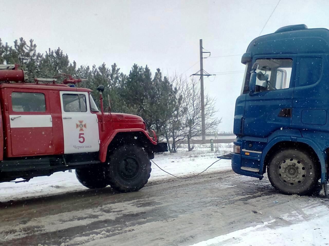 Запорожцы просили о помощи: опубликованы снимки спасенных (ФОТО)