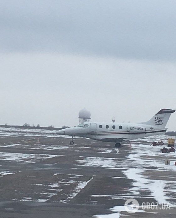 Самолет, которым Саакашвили отправили в Польшу, нашелся в Днепре: эксклюзивное фото