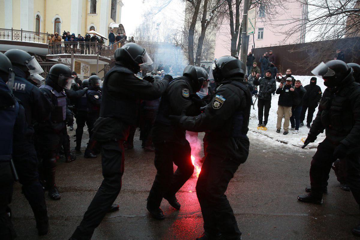 Стрілянина біля суду в Києві: з'явилися свіжі фото та відео