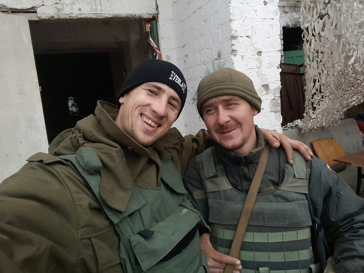 Расстрел морпехов на Донбассе: появились фото и имена погибших