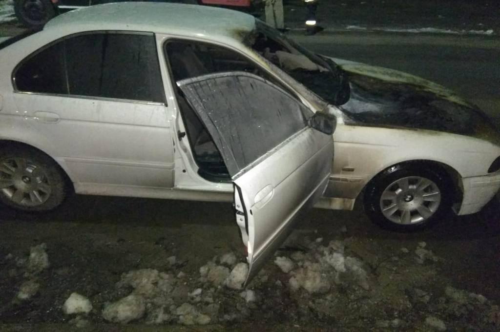 В Запорожской области горело BMW (ФОТО)