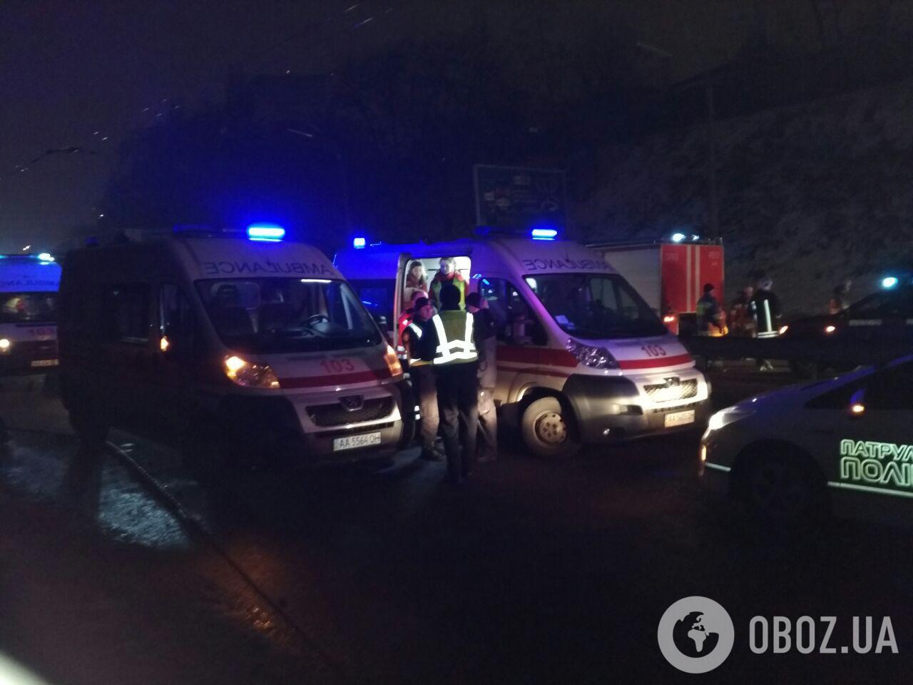 У Києві страшна аварія з маршрутками: безліч постраждалих