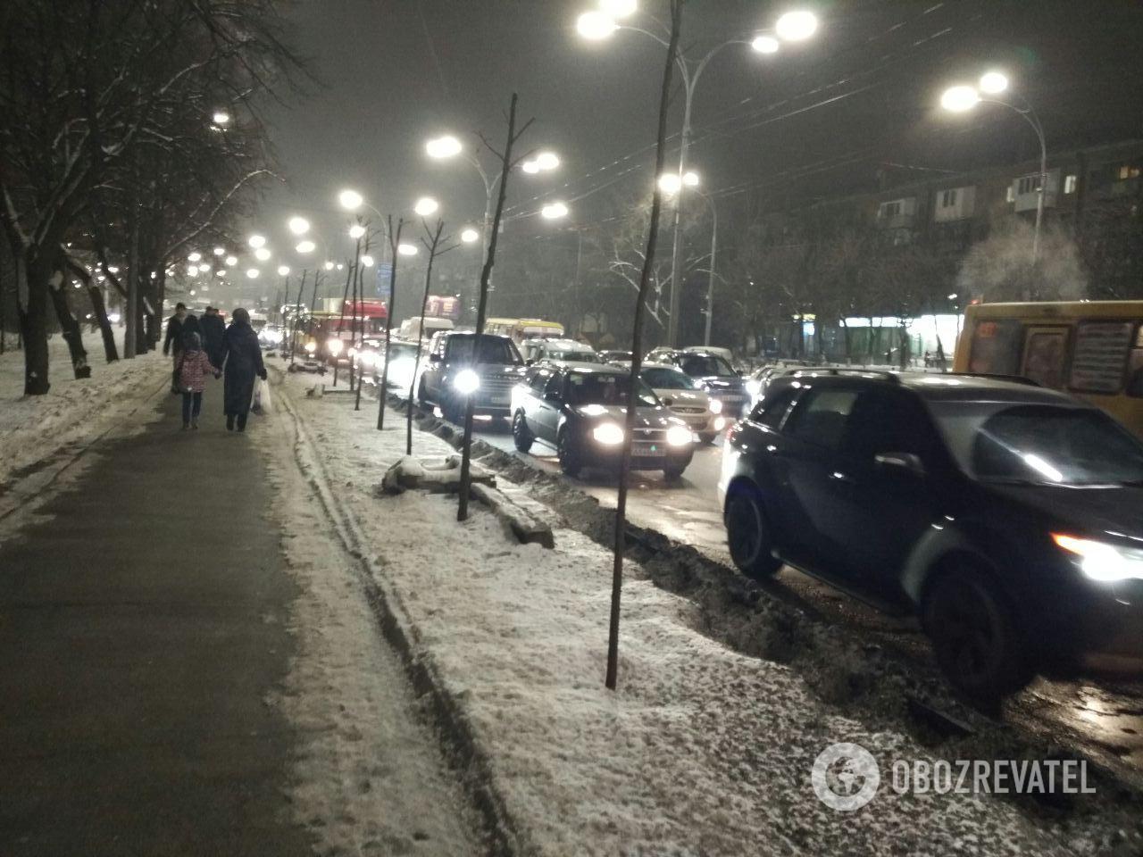 В Киеве страшная авария с маршрутками: множество пострадавших