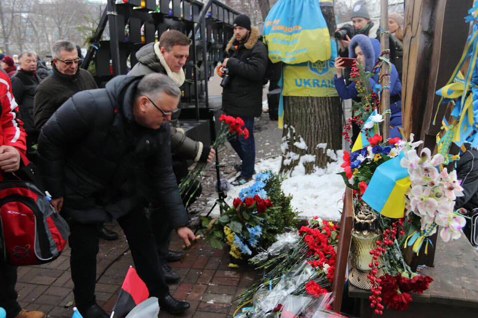 В Киеве почтили память героев Небесной Сотни