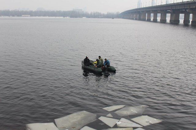 Студентка, яка зникла в Києві, наклала на себе руки: фото і відео з місця трагедії